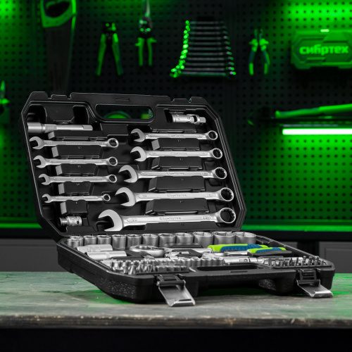 Набор инструментов, 1/2", 1/4", пластиковый кейс, 82 предмета Сибртех купить в Москве с доставкой по всей России | ProtosMarket.ru