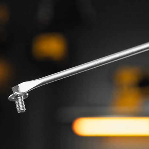 Отвертка, SL5x150 мм, S2, 3к рукоятка Denzel по ценам производителя в Казани с доставкой по всей России