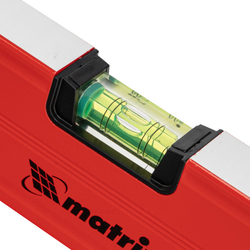 Уровень алюминиевый магнитный, 600 мм, фрезерованный, 3 глазка (1 зеркальный) усиленный Matrix по ценам производителя в Казани с доставкой по всей России