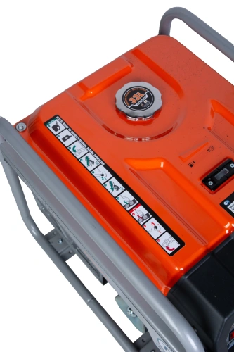 Генератор бензиновый 5,0 кВт 220В 27 л с ручным запуском TOR KM6500H купить в Москве с доставкой по всей России | ProtosMarket.ru