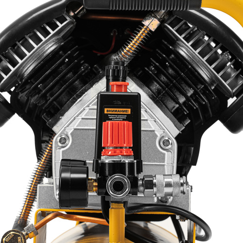 Компрессор воздушный прям. привод DCV1800/50, 1,8 кВт, 50 литров, 320 л/мин Denzel купить в Москве с доставкой по всей России | ProtosMarket.ru