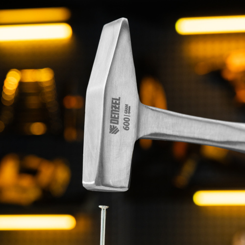 Молоток слесарный 600 г, цельнометаллический, двухкомпонентная рукоятка Denzel купить в Москве с доставкой по всей России | ProtosMarket.ru