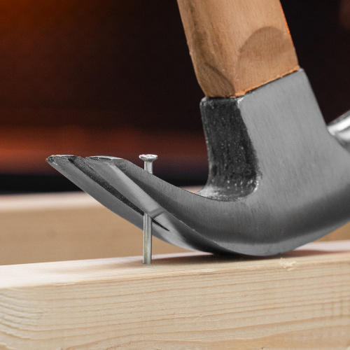 Молоток-гвоздодер, 450 г, боек 27 мм, деревянная рукоятка Sparta купить в Москве с доставкой по всей России | ProtosMarket.ru