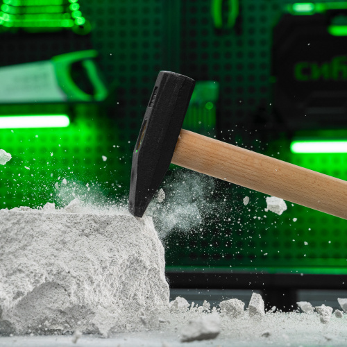 Молоток слесарный 800 г, квадратный боек, деревянная рукоятка Сибртех купить в Москве с доставкой по всей России | ProtosMarket.ru