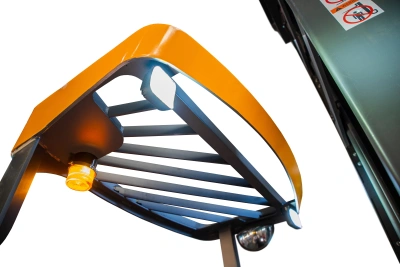 Ричтрак электрический с кабиной TOR 2,0 т 8,6 м CQD20-D Li-ion по ценам производителя в Казани с доставкой по всей России