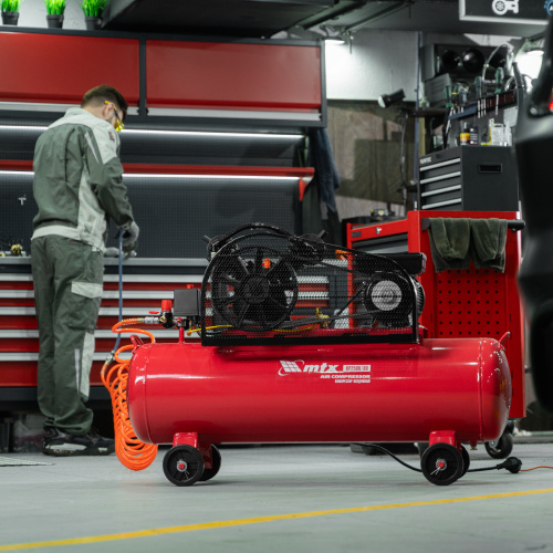 Компрессор воздушный ременный привод КР2500/80, 2,5 кВт, 80 литров, 420 л/мин МТХ купить в Москве с доставкой по всей России | ProtosMarket.ru