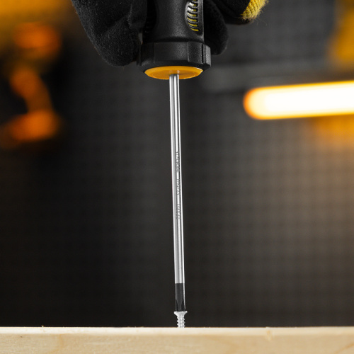 Отвертка, PH0х75 мм, S2, 3к рукоятка Denzel по ценам производителя в Казани с доставкой по всей России