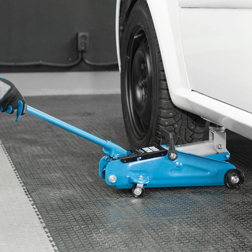 Домкрат гидравлический подкатной, 2 т, h подъема 140-340 мм, в кейсе Stels по ценам производителя в Казани с доставкой по всей России