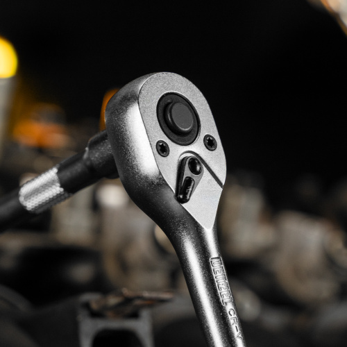 Ключ-трещотка 1/4", 90 зубьев, с быстрым сбросом, CrV Denzel купить в Москве с доставкой по всей России | ProtosMarket.ru