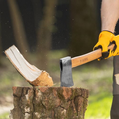 Топор кованый, 900 г, американский тип, буковая рукоятка, 430мм, EFP Denzel по ценам производителя в Казани с доставкой по всей России