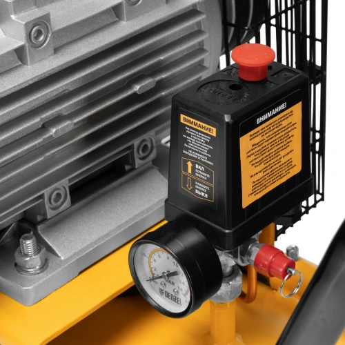 Компрессор воздушный рем. привод BCV 4000-T/100, 4,0 кВт, 100 литров, 690 л/мин Denzel по ценам производителя в Казани с доставкой по всей России