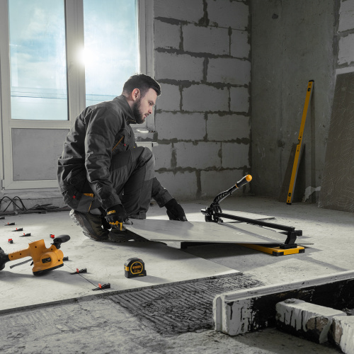 Плиткорез рельсовый 600х16мм, каретка на подш., стальная станина, усил. рукоятка-пенал Denzel по ценам производителя в Казани с доставкой по всей России