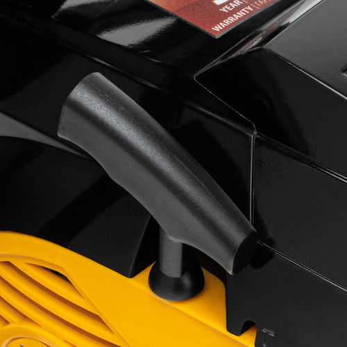 Пила цепная бензиновая DGS-4516, шина 40 см, 45 см3, 3 л.с, шаг 3/8, паз 1.3 мм, 57 звеньев Denzel купить в Москве с доставкой по всей России | ProtosMarket.ru