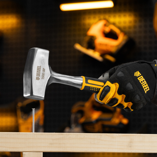 Кувалда 1,5 кг, цельнометаллическая, двухкомпонентная рукоятка Denzel купить в Москве с доставкой по всей России | ProtosMarket.ru