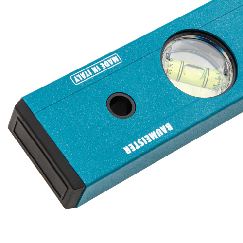 Уровень алюминиевый усиленный, 600 мм, 3 глазка Gross купить в Москве с доставкой по всей России | ProtosMarket.ru