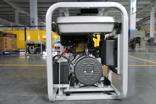 Генератор дизельный 5,0 кВт 220В с электростартером и колесами TOR KM5000D по ценам производителя в Казани с доставкой по всей России