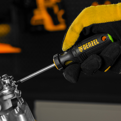 Отвертка PZ1x75 мм, CrV, трехкомпонентная рукоятка Denzel по ценам производителя в Казани с доставкой по всей России