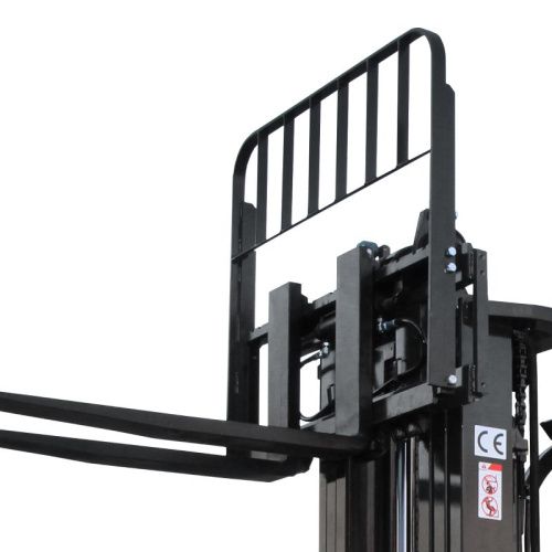 Электрический погрузчик YETT CPD18-A3LIH4-M-M400-3W купить в Москве с доставкой по всей России | ProtosMarket.ru