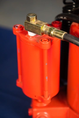 Домкрат пневмогидравлический TOR 35 т 250-400MM LT-D1035 купить в Москве с доставкой по всей России | ProtosMarket.ru