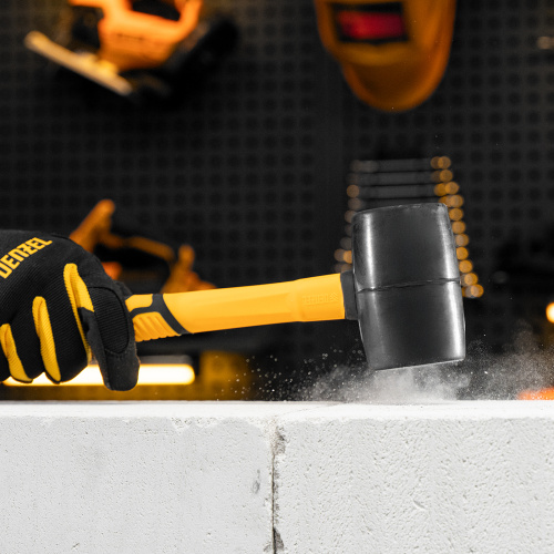 Киянка резиновая, 450 г, черная, фибергласовая рукоятка c TPR покрытием Denzel купить в Москве с доставкой по всей России | ProtosMarket.ru