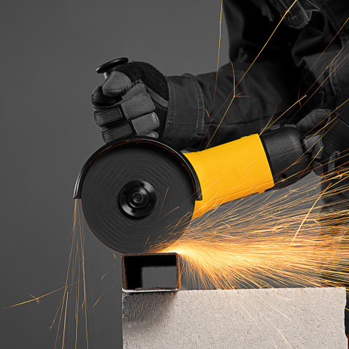 Машина шлифовальная угловая AGH125-1200A, 1200 Вт, 125 мм, 11000 об/мин Denzel купить в Москве с доставкой по всей России | ProtosMarket.ru