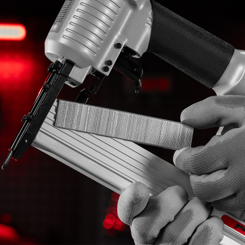 Скобы для пневматического степлера 18GA, 1.25 х 1 мм длина 25 мм ширина 5,7 мм, 5000 шт Matrix купить в Москве с доставкой по всей России | ProtosMarket.ru