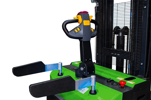 Штабелер самоходный 2,0 т 5,5 м TOR ES20T4 Li-ion 24/200 В/Ач ЭУР, Curtis, H-мачта (с платформой) купить в Москве с доставкой по всей России | ProtosMarket.ru