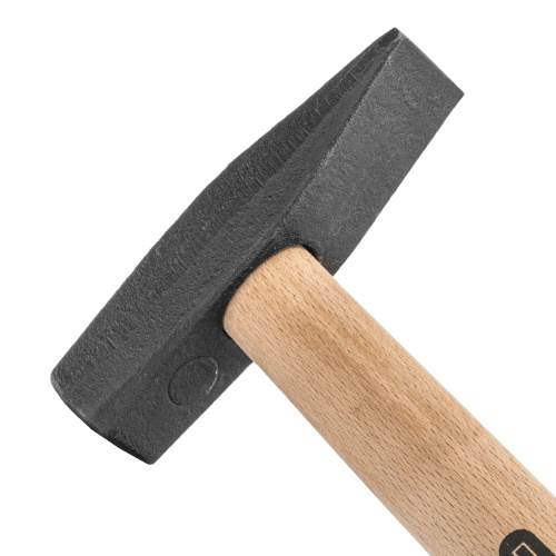 Молоток слесарный 500 г, квадратный боек, деревянная рукоятка Сибртех купить в Москве с доставкой по всей России | ProtosMarket.ru