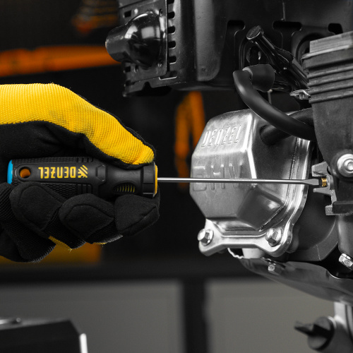 Отвертка, SL3х100 мм, S2, 3к рукоятка Denzel по ценам производителя в Казани с доставкой по всей России