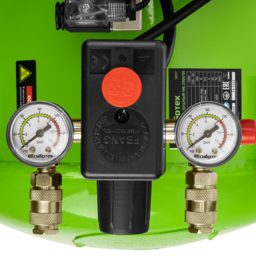 Компрессор безмаслянный малошумный МБ 2000/50, 2000 Вт, 50л, 300 л/мин Сибртех по ценам производителя в Казани с доставкой по всей России