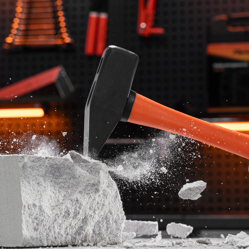 Молоток слесарный, 1500 г, фибергласовая обрезиненная рукоятка Sparta купить в Москве с доставкой по всей России | ProtosMarket.ru