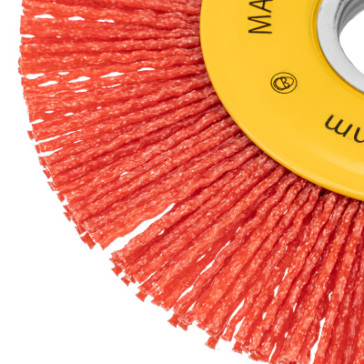 Щетка для УШМ, 125 мм, Плоская, нейлоновая щетина, посадка 22,2 мм Denzel по ценам производителя в Казани с доставкой по всей России