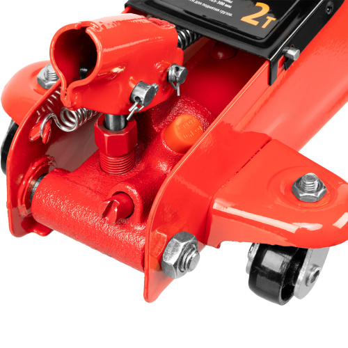Домкрат гидравлический подкатной, 2 т, h подъема 125-300 мм, в пластиковом кейсе Sparta купить в Москве с доставкой по всей России | ProtosMarket.ru