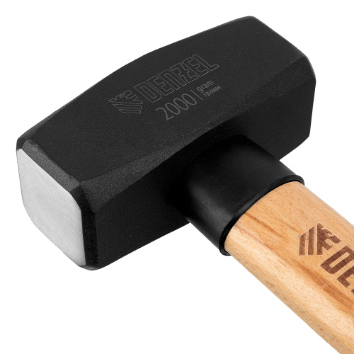 Кувалда, 2000 г, кованая головка, буковая рукоятка Denzel купить в Москве с доставкой по всей России | ProtosMarket.ru