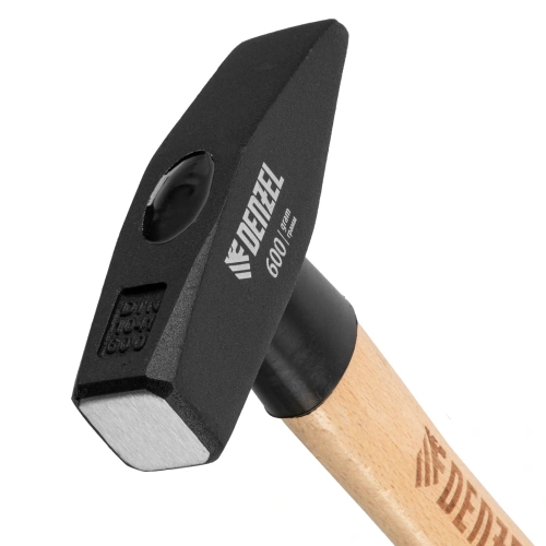 Молоток слесарный, 600 г, кованый квадратный боек, буковая рукоятка Denzel по ценам производителя в Казани с доставкой по всей России