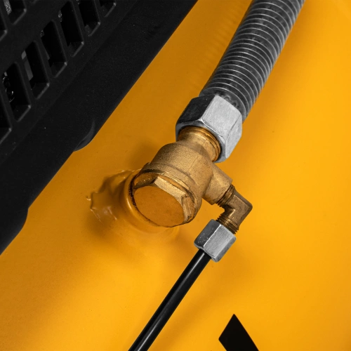 Компрессор воздушный рем. привод BCI 2200/100, 2,2 кВт, 100 литров, 420 л/мин Denzel купить в Москве с доставкой по всей России | ProtosMarket.ru