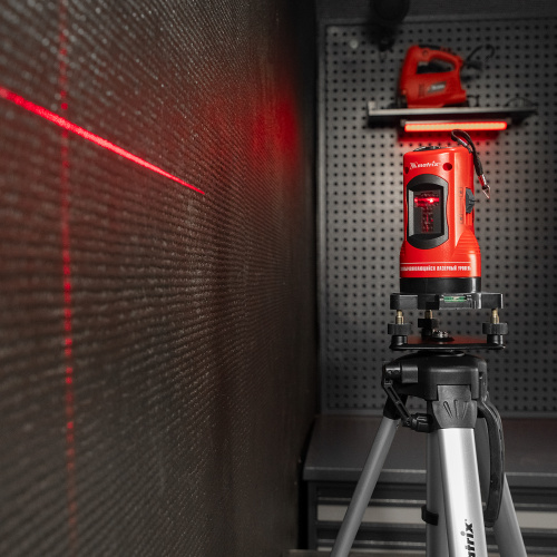 Лазерный уровень самовыравнивающийся, 150 мм, штатив 1150 мм, набор в пластиковом кейсе Matrix купить в Москве с доставкой по всей России | ProtosMarket.ru