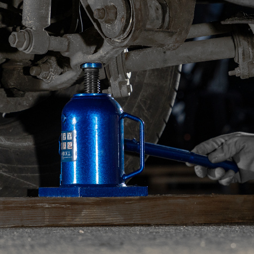 Домкрат гидравлический бутылочный телескопический, 8 т, H подъема 170-430 мм Stels купить в Москве с доставкой по всей России | ProtosMarket.ru