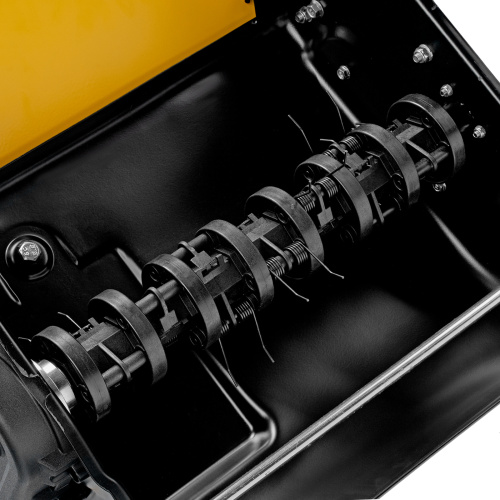 Скарификатор-аэратор бензиновый SAG-400, 212 см3, -15/+10 мм, 40 см Denzel по ценам производителя в Казани с доставкой по всей России