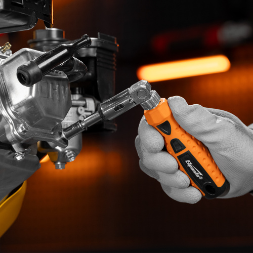 Отвертка реверсивная с шарниром, биты, торцевые головки, 18 шт, Sparta купить в Москве с доставкой по всей России | ProtosMarket.ru