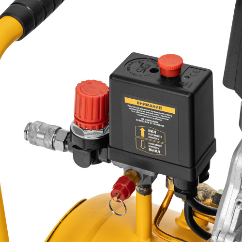 Компрессор воздушный DC1500/24, прямой привод, 1.5 кВт, 24 литра, 220 л/мин Denzel по ценам производителя в Казани с доставкой по всей России