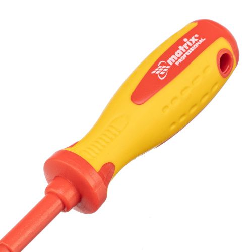 Отвертка Insulated, PH0 x 75 мм, CrMo, до 1000 В, двухкомпонентная рукоятка Matrix Professional по ценам производителя в Казани с доставкой по всей России