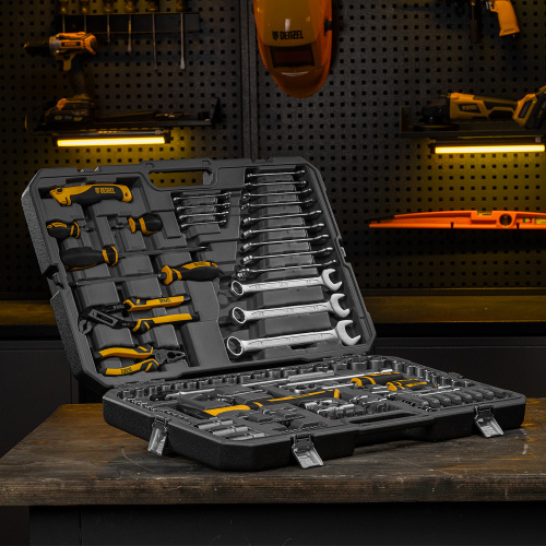 Набор инструментов, 1/2", 1/4", CrV, S2, пластиковый кейс, 122 предмета Denzel по ценам производителя в Казани с доставкой по всей России