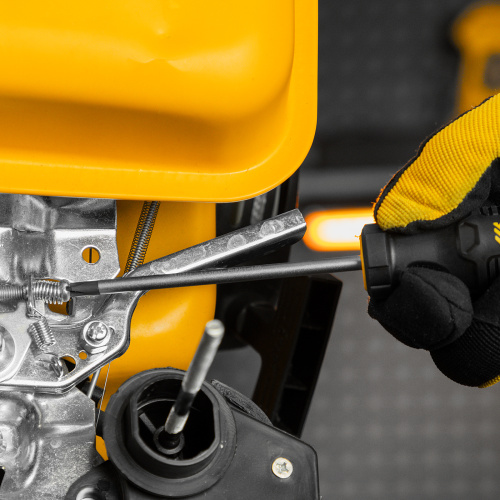 Отвертка, PH1х100 мм, S2, 3к рукоятка Denzel по ценам производителя в Казани с доставкой по всей России