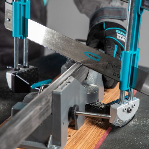 Стусло прецизионное, двухплоскостное, пила 600 мм, две прижимные струбцины, ограничительный упор Gross купить в Москве с доставкой по всей России | ProtosMarket.ru