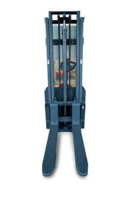 Штабелер самоходный 1,5 т 2,5 м XILIN CDD15K-EN  24/105 В/Ач с раздвижными вилами (с платформой) по ценам производителя в Казани с доставкой по всей России