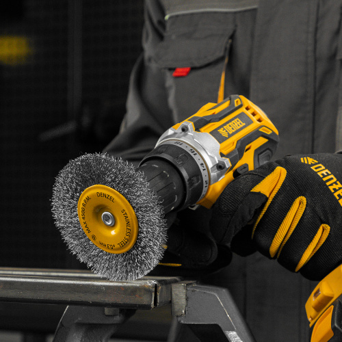 Щетка для дрели 100 мм, Плоская, со шпилькой, нержавеющая витая проволока Denzel по ценам производителя в Казани с доставкой по всей России
