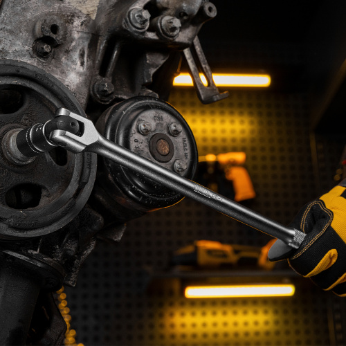 Набор инструментов, 1/2", 1/4", CrV, S2, пластиковый кейс, 84 предмета Denzel купить в Москве с доставкой по всей России | ProtosMarket.ru