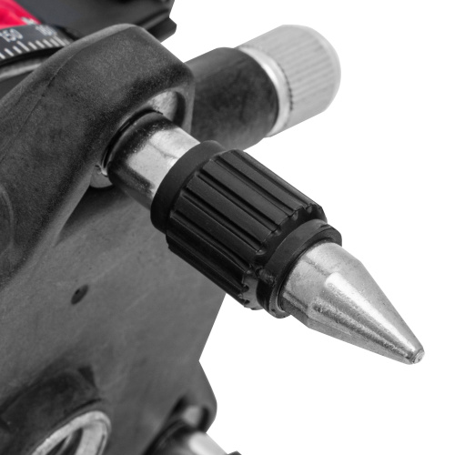 Лазерный уровень CRL-30G, 30 м, зеленый луч, акк. Li 2400 mah, резьба 5/8" MTX по ценам производителя в Казани с доставкой по всей России