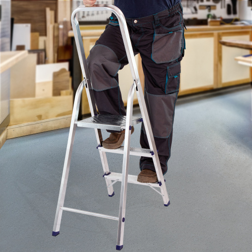 Стремянка усиленная, 3 ступени, алюминиевая, MTX по ценам производителя в Казани с доставкой по всей России